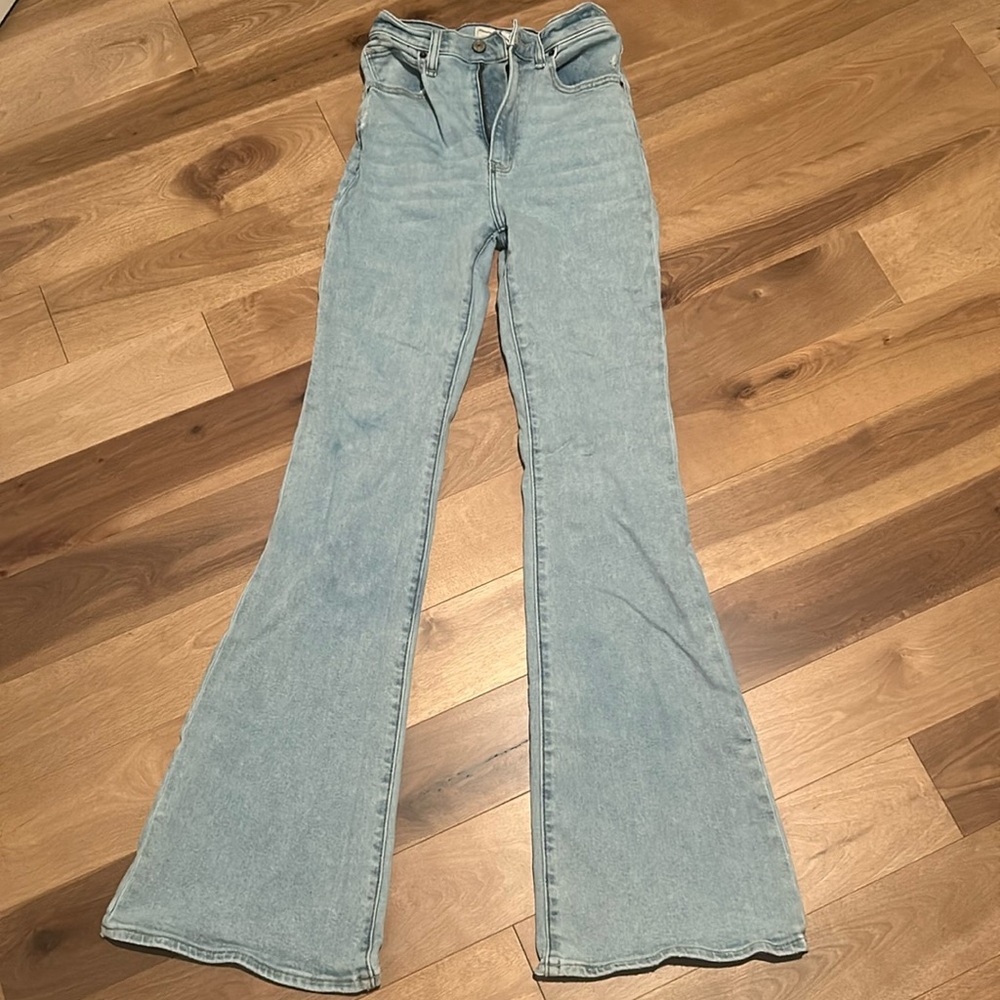 Abercrombie & Fitch Jeans 25/0 LONG Flare 34" Light Wash High Rise Stretch TALL